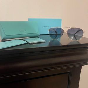 Authentic women Tiffany sunglasses